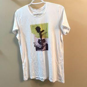 Babaton graphic L tshirt